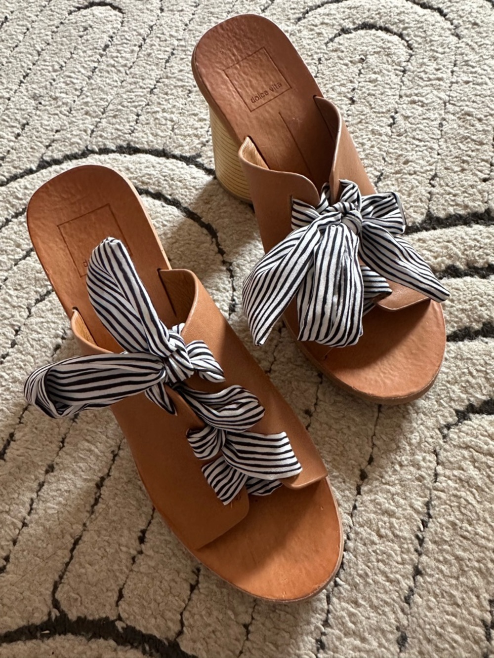 Dolce Vita Tan Block-Heel Slide with Striped Bow 8 - Picture 3 of 7